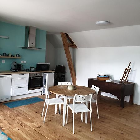 L 'Appartement Du Rocher Château-du-Loir Extérieur photo